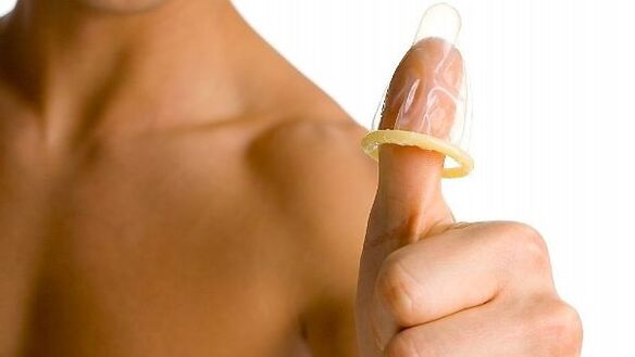 Kondom op Fanger an Teenager Penis Erweiderung